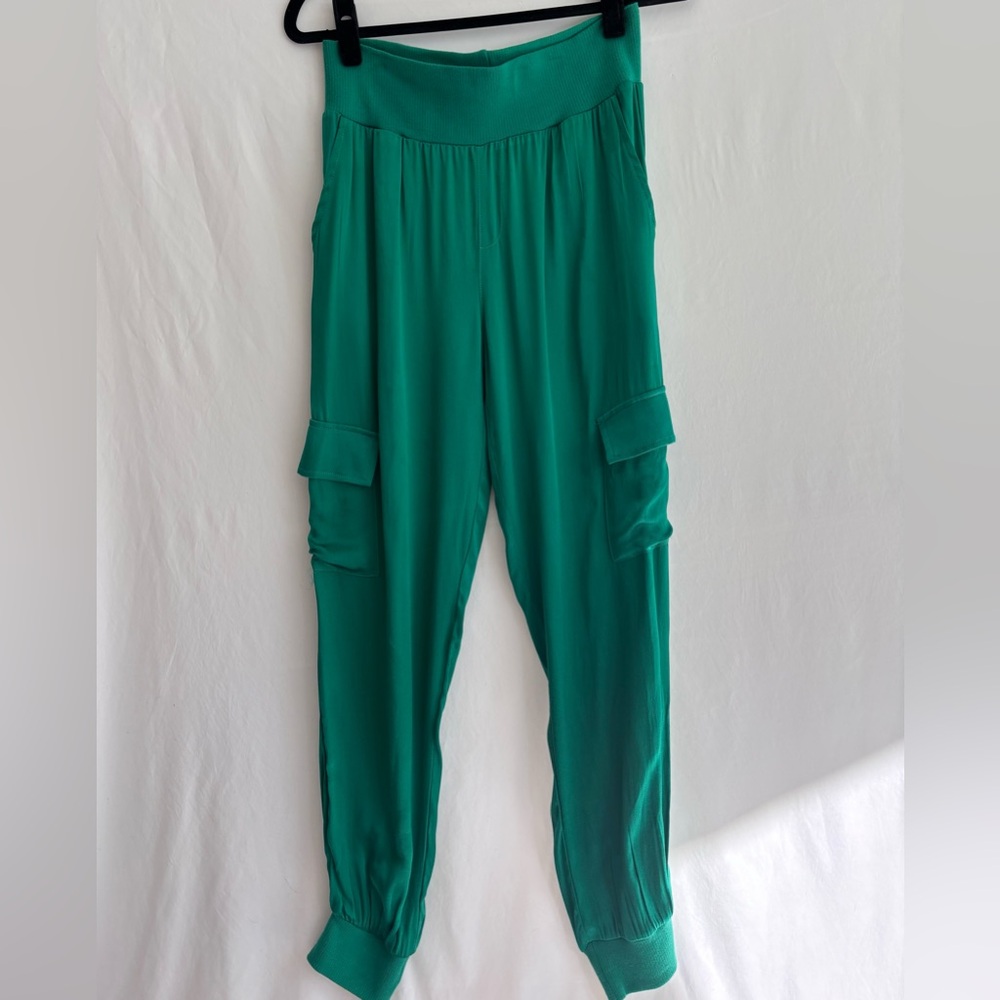 NWT Fate Silky Cargo Pants Green Sz Sm *bundle w matching top
